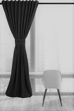 Zasłona gotowa welwetowa CASUAL CHIC BLACK 140x270 cm czarny na taśmie