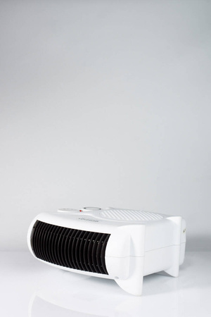 Termowentylator z termostatem Farelka VOLTENO VO0281 2000W