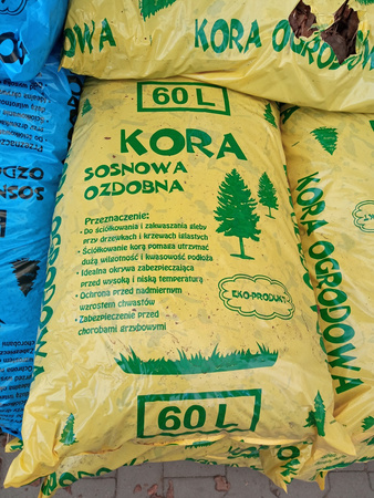 Kora ogrodowa sosnowa ozdobna średnia 60L